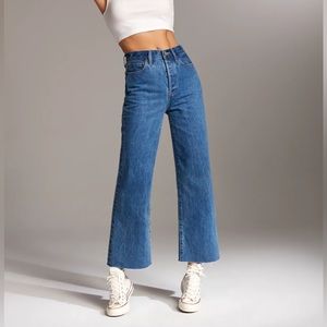 Denim Forum The Farrah Wide Leg Size 25